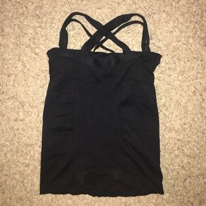 Black cross cross Zella workout/ yoga tank