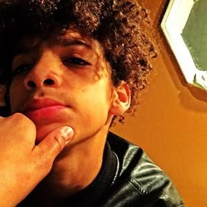 Meet your Posher, Deron