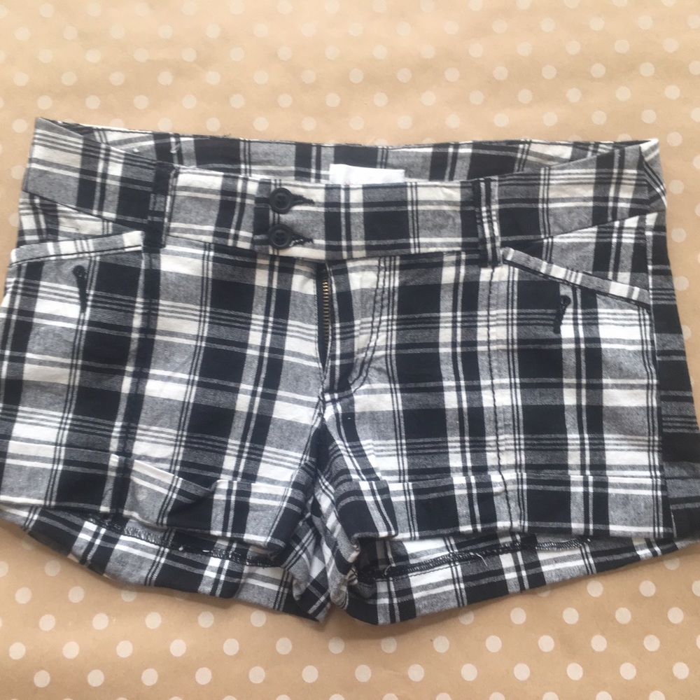 Black + White Plaid Shorts 5