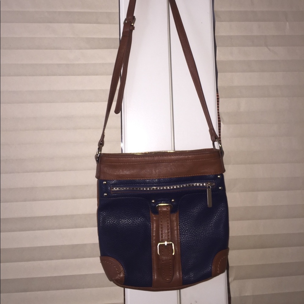 Purse - Picture 2 of 4