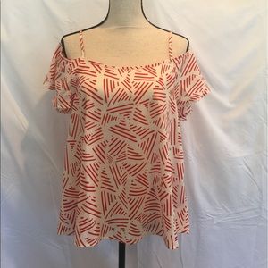 Collective Concepts Cold Shoulder w/adj strap EUC