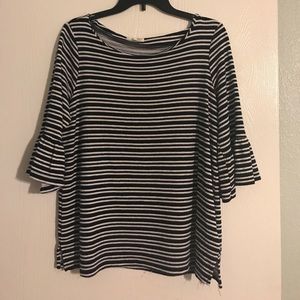 Cute bell sleeve top