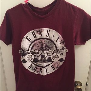 ❌sold❌ (3/$15) Guns N' Roses band t-shirt