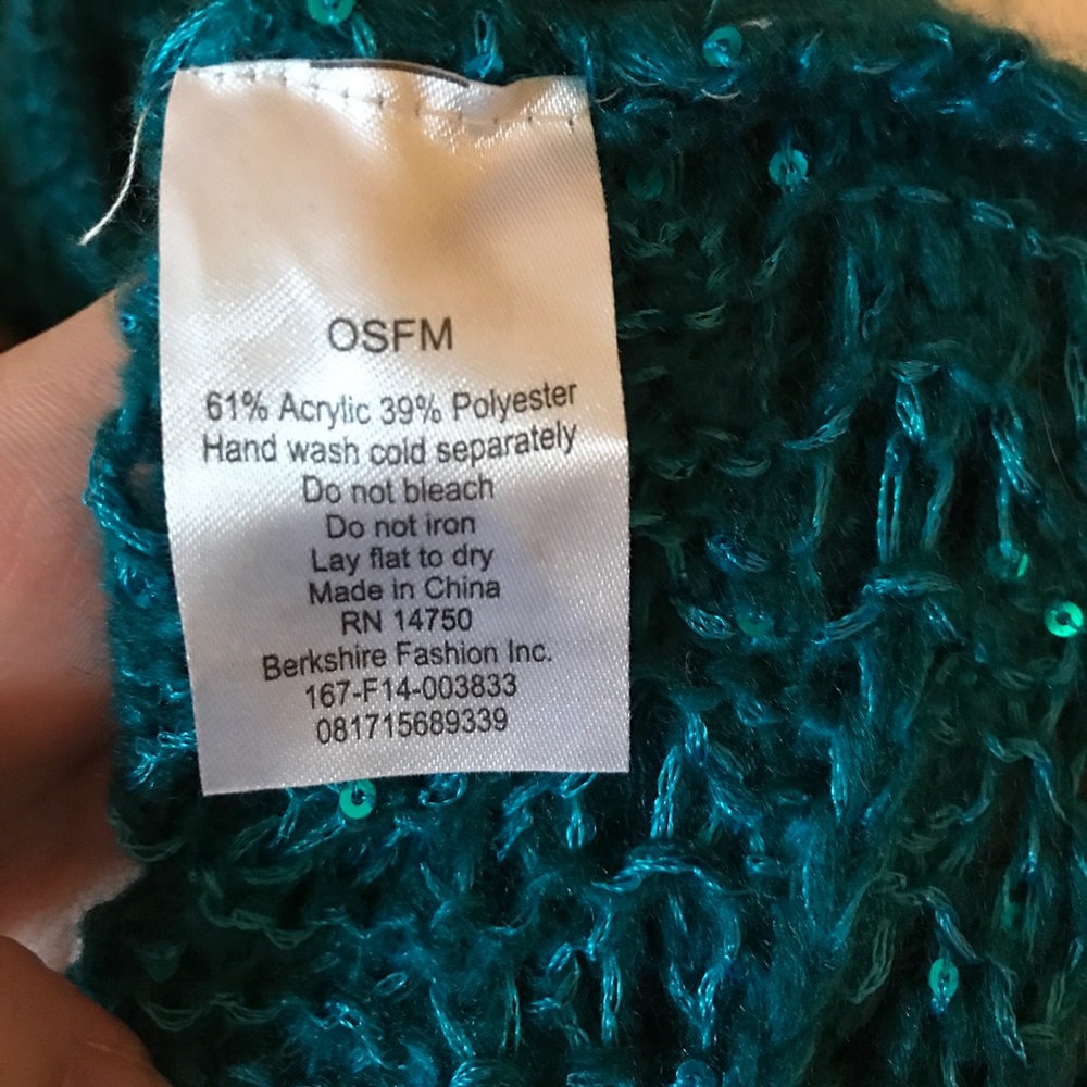 Scarf - Picture 2 of 2