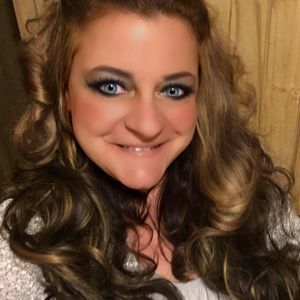 Meet your Posher, Jonie