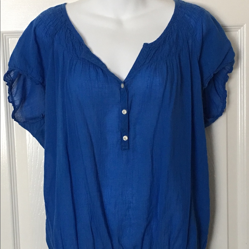Old Navy shirt