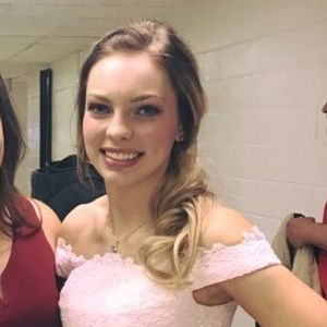 Meet your Posher, Sierra