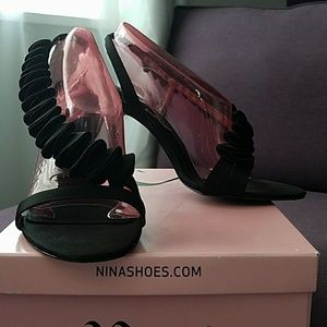 Nina Shoes - Nina Shoes Ruffle detailed heels Nina Shoes - Nina Shoes Ruffle detailed heels
