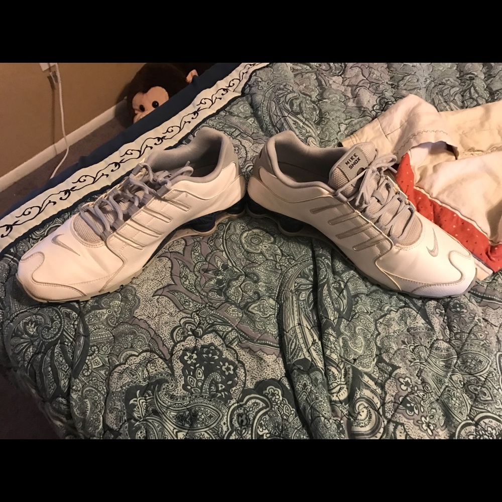 Men's Nike Shox