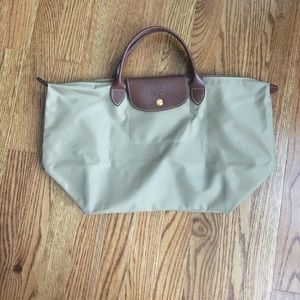 Longchamp shorthandle tote