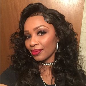 Meet your Posher, Natasha