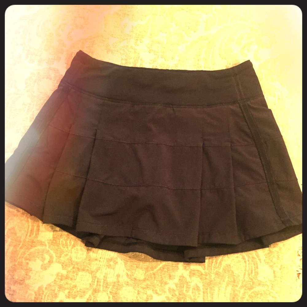 Black Pace Rival 1 size 4 Reg. GUC $39
