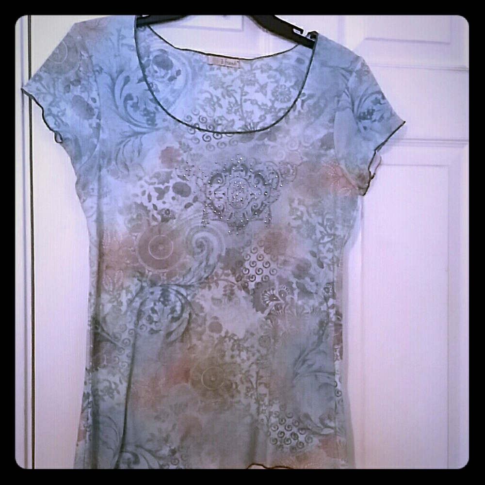 Blouse b. Friends