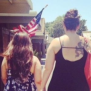 Meet your Posher, Jillian