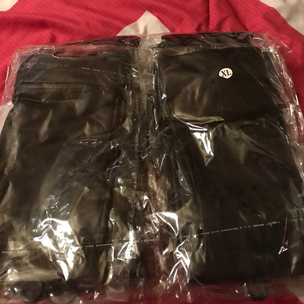 SOLD❌❌Lots!!!!of legging faux leather look 💋💋💋 - Picture 3 of 3