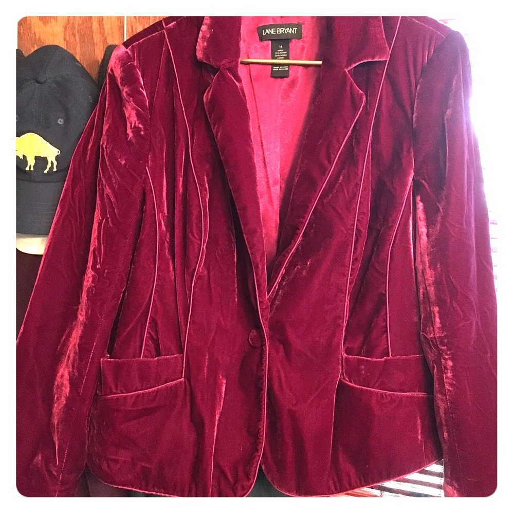 Gorgeous Lane Bryant Burgundy velvet blazer sz 16