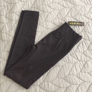New Mix Black Leggings One Size NEW W/ TAGS