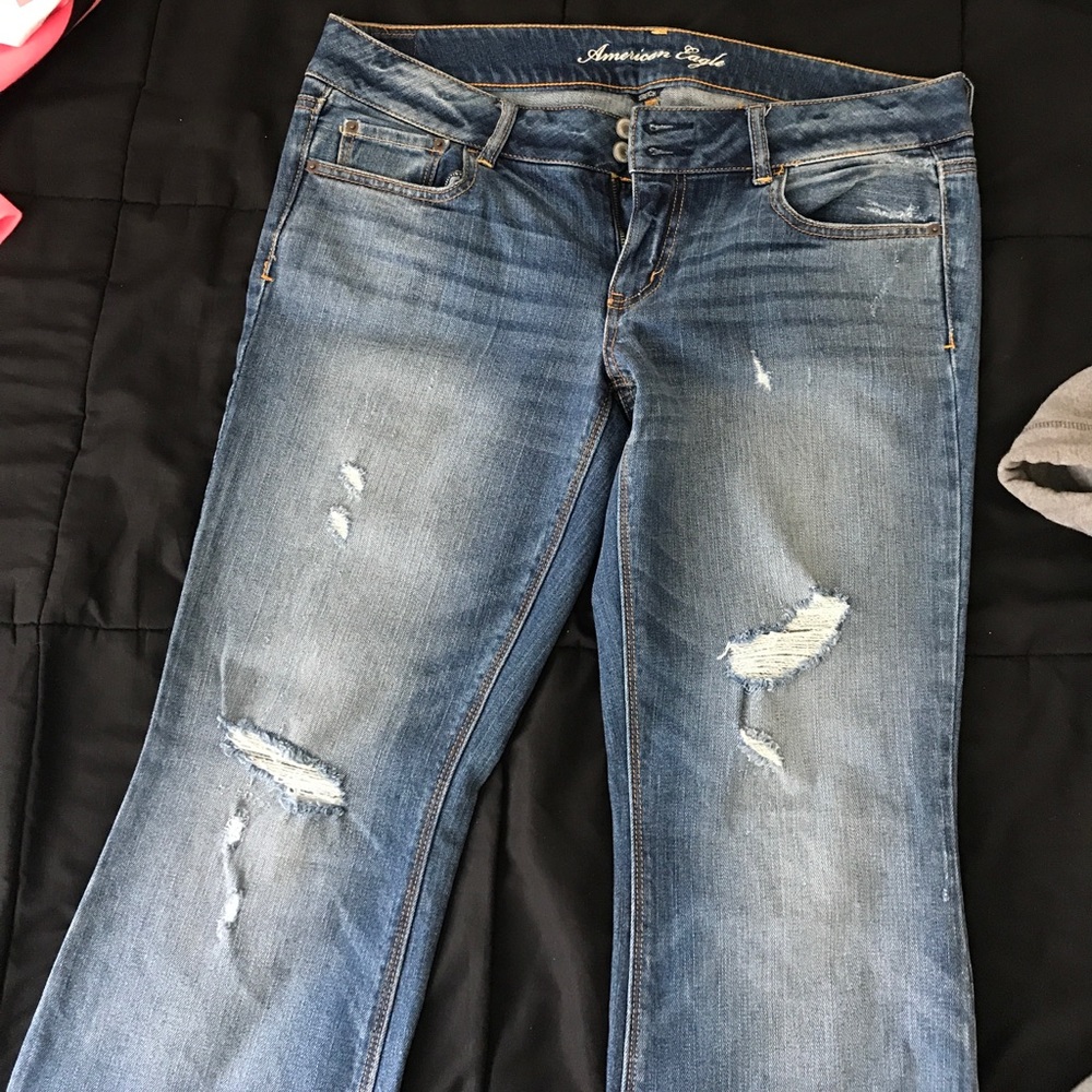 Women's American Eagle Jeans