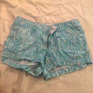 Lilly Pulitzer Walsh Shorts in Shorely Blue