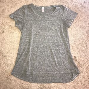 XL Light Heathered Gray Lularoe Classic T
