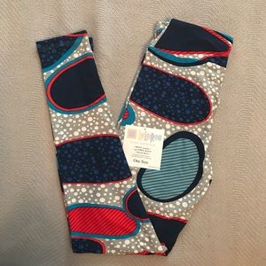 NWT LulaRoe OS Leggings in Geometric Print