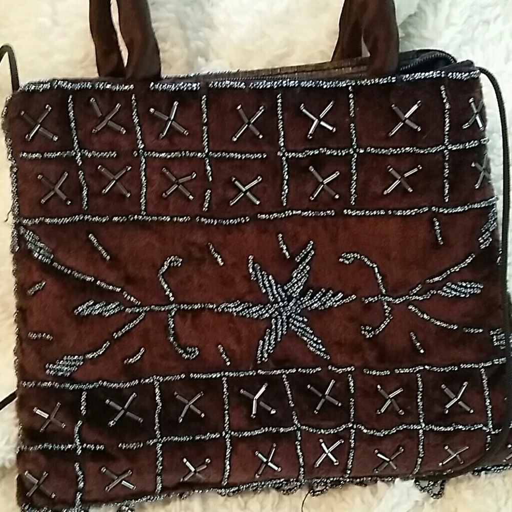 Velvet beaded purse excellent con. Strap/hndle
