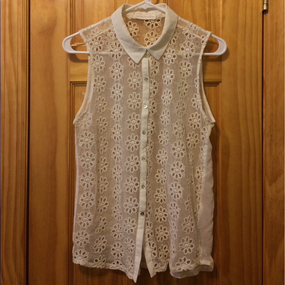 ⭐️Zara Broderie Anglaise Top⭐️