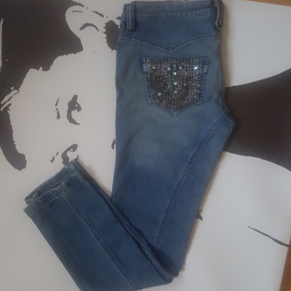 Size 32 Low Rise/Skinny Antik Jean