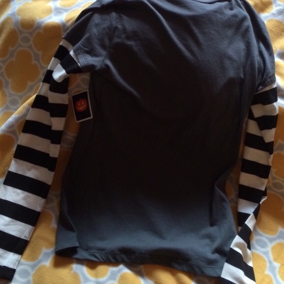 Halloween shirt - Picture 3 of 3