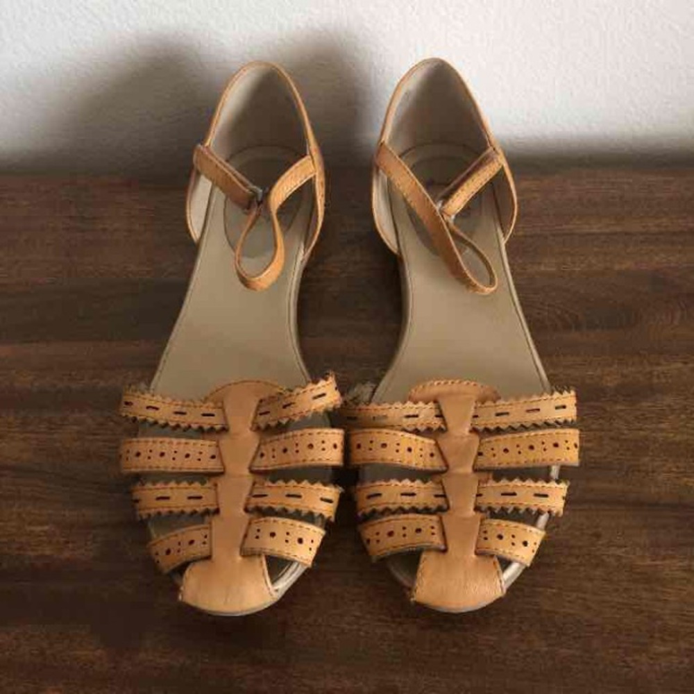 Mustard leather sandals