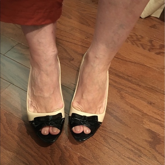 Franco Sarto Yazmin Spectator Pumps - Size 8 - Picture 4 of 7