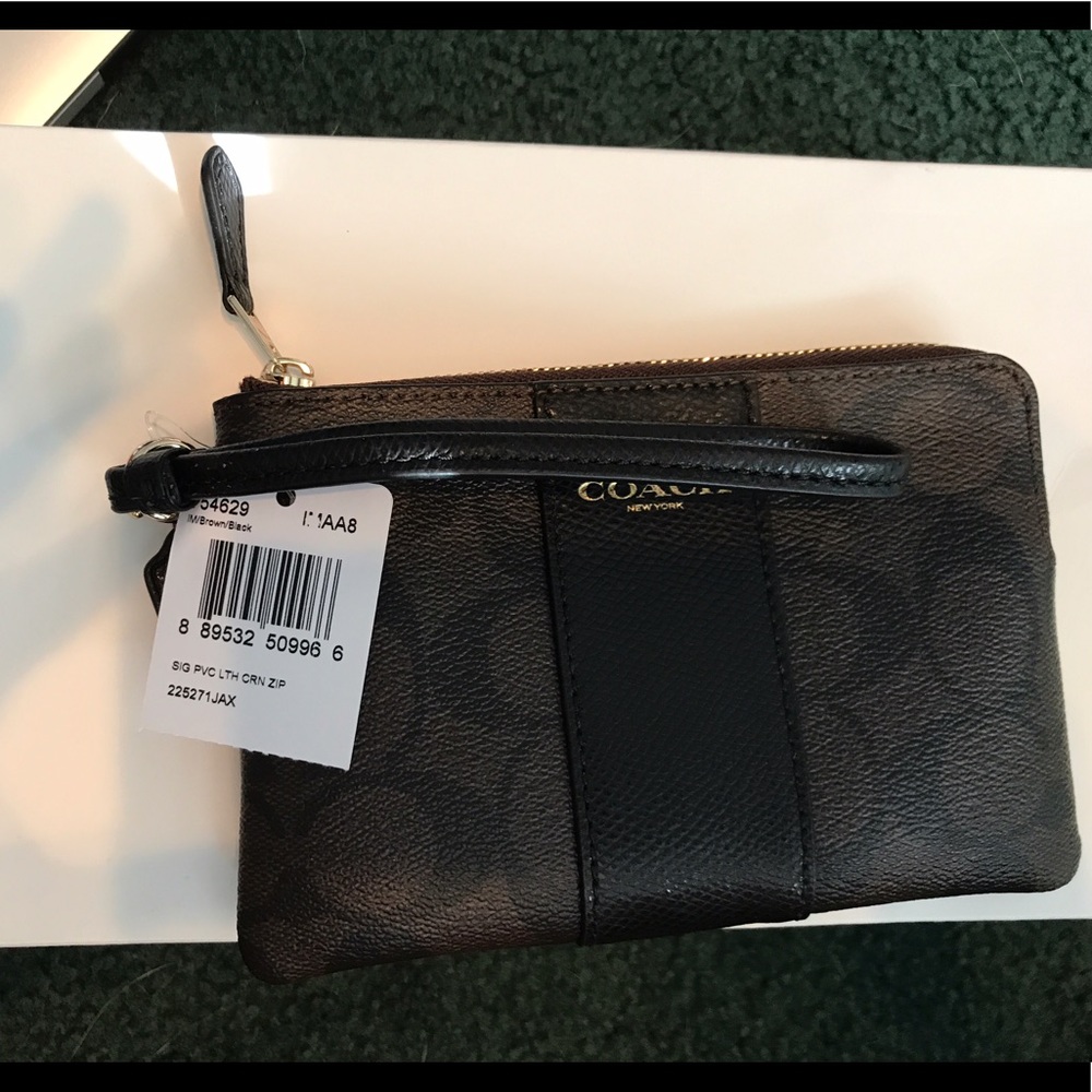 🔹today only!🔹Brown Coach wristlet brand new!