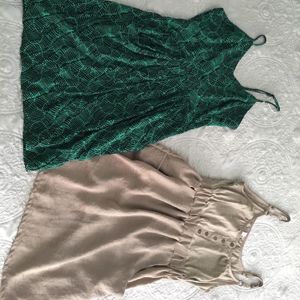 Mossimo dress bundle.