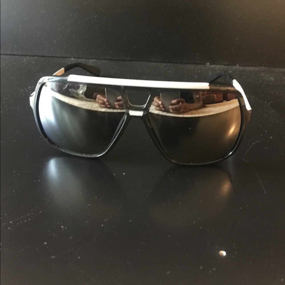 Marc Jacobs Black Sunglasses