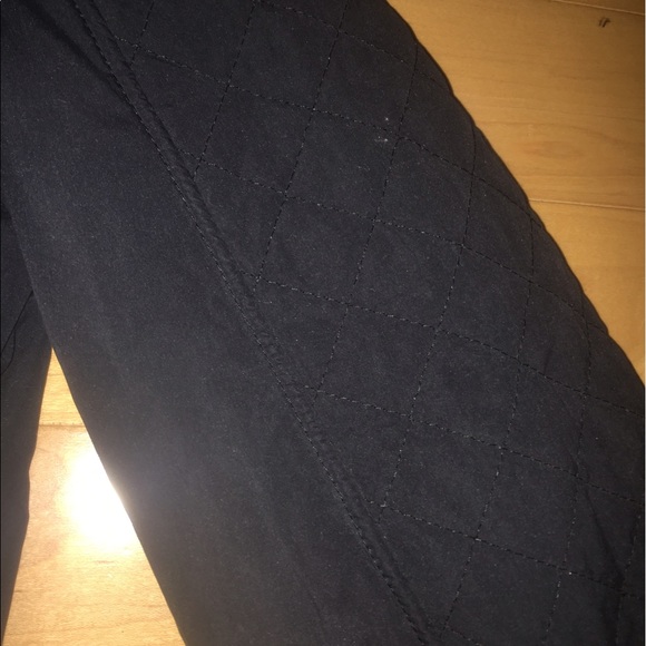 Matte quilted print black zip up jacket - Picture 4 of 7