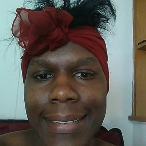 Meet your Posher, Wynieasha