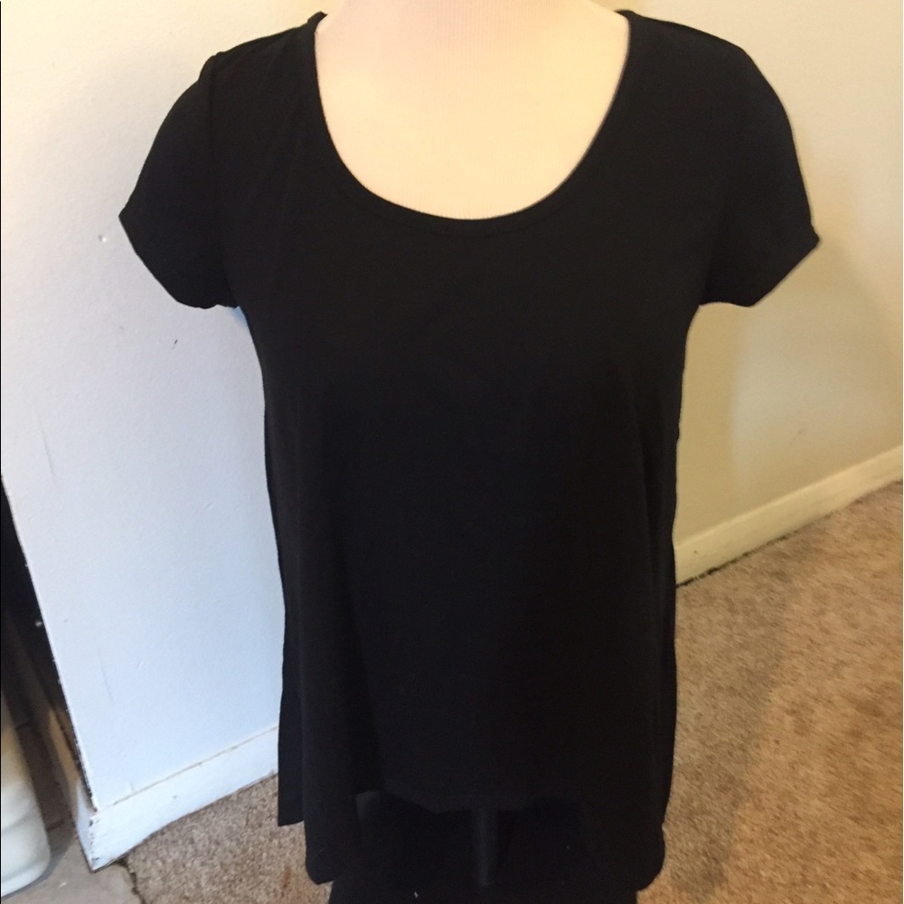 Black crop top