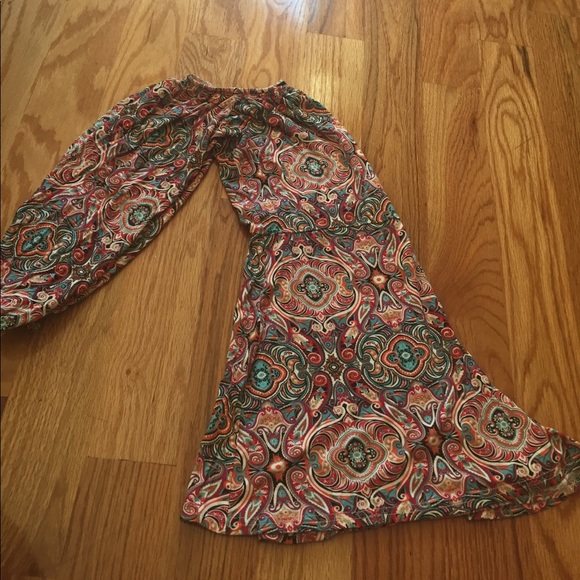 Boohoo Off The Shoulder Romper - Picture 2 of 2