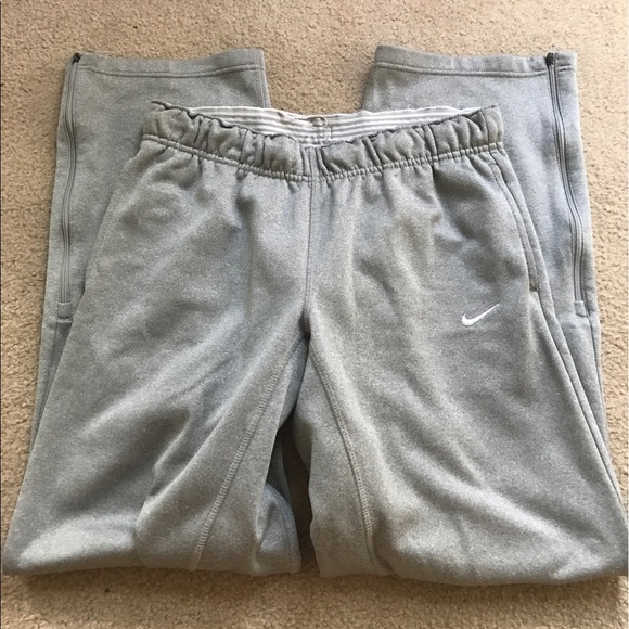 Nike Pants - Nike sweatpants