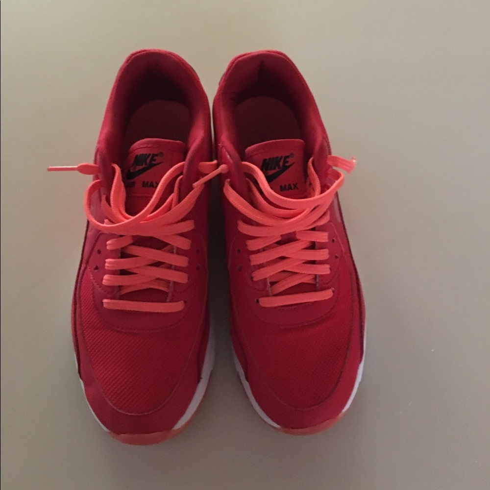 Nike air max