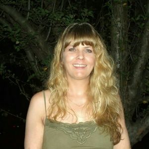 Meet your Posher, Sharron