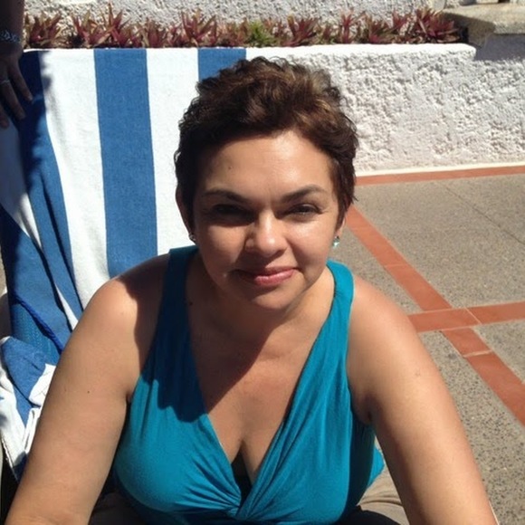 Meet your Posher, Nora - Picture 1 of 1