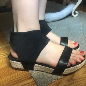 Eileen Fisher black comfy platforms 9.5