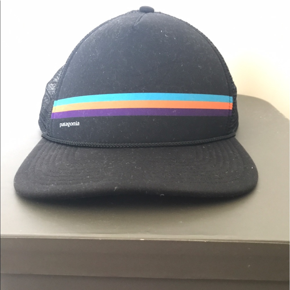Men's Black Fitz Roy Lopro Trucker Hat