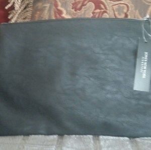 Large clutch