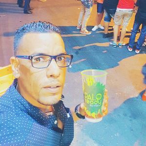 Meet your Posher, Hector luis