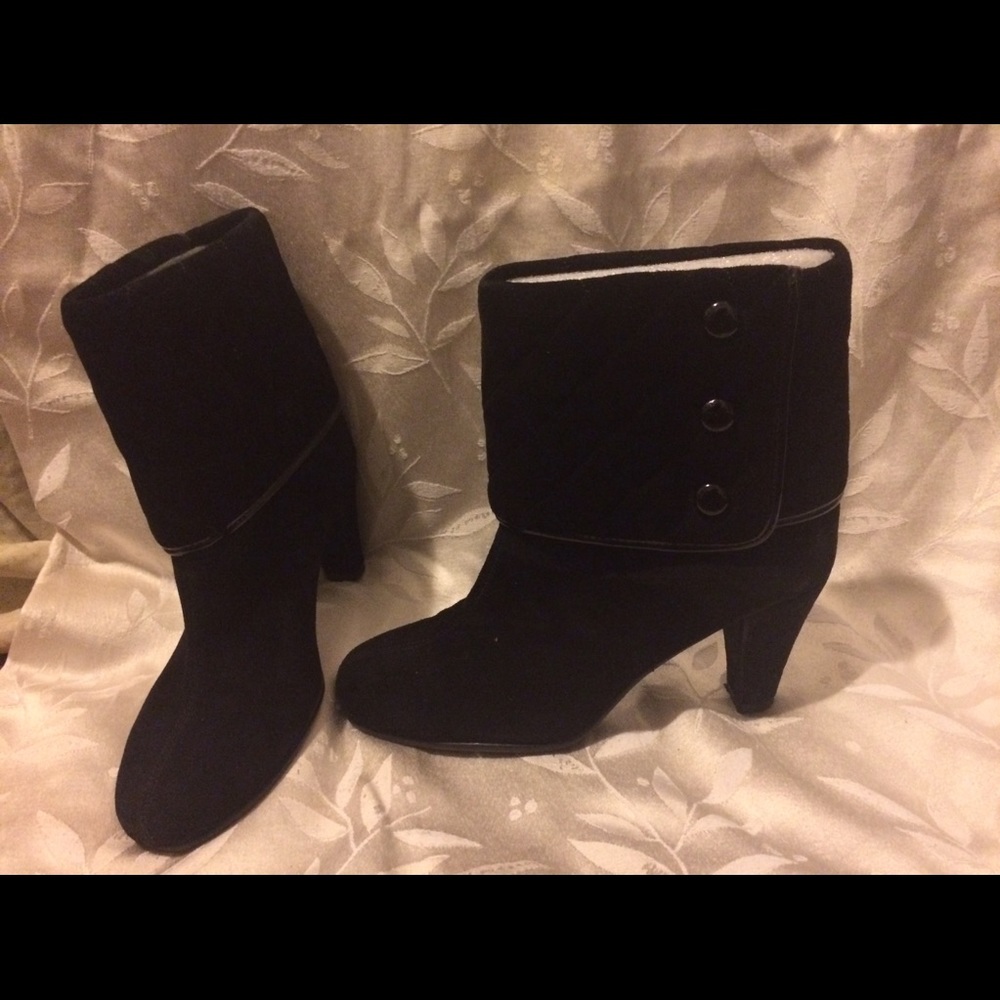 Black Suede Ankle Booties Aerosoles