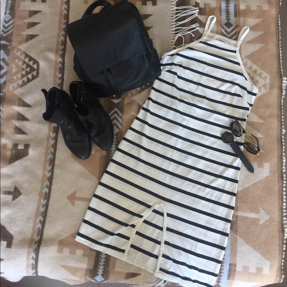 Small white Meiyitian dress w/Black Stripes