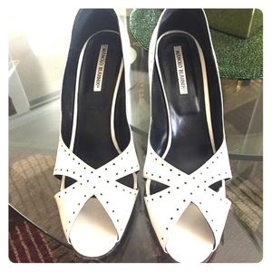 Manolo Blahnik white open toe Sedaraby pump sz 41