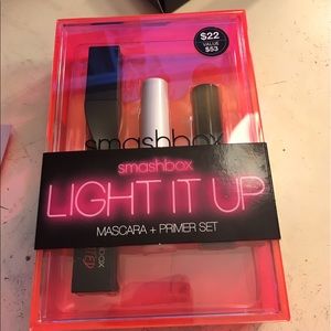 Smashbox Mascara and Primer set!! New!!!